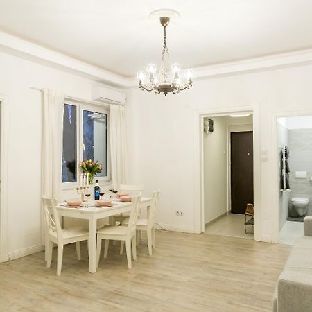 White Nights Of Old Town Bucharest Apartment Екстериор снимка