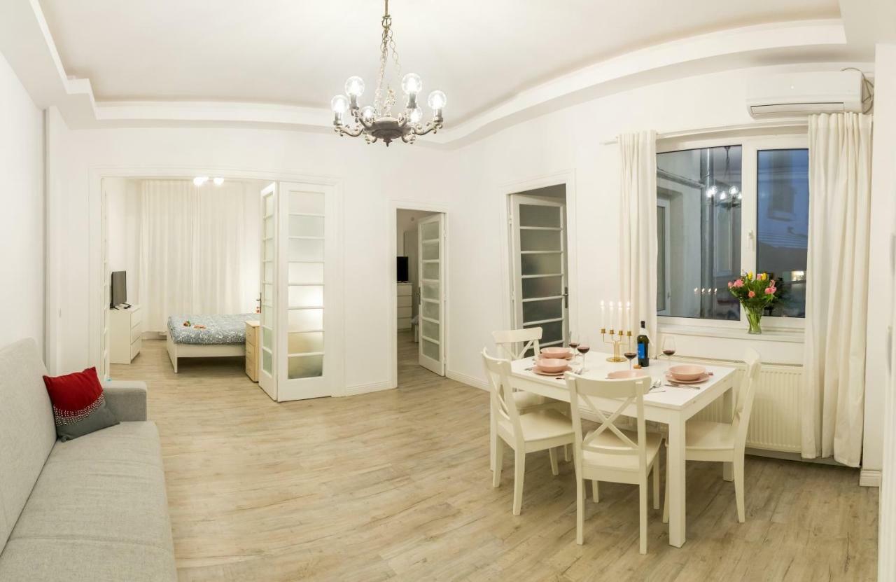 White Nights Of Old Town Bucharest Apartment Екстериор снимка